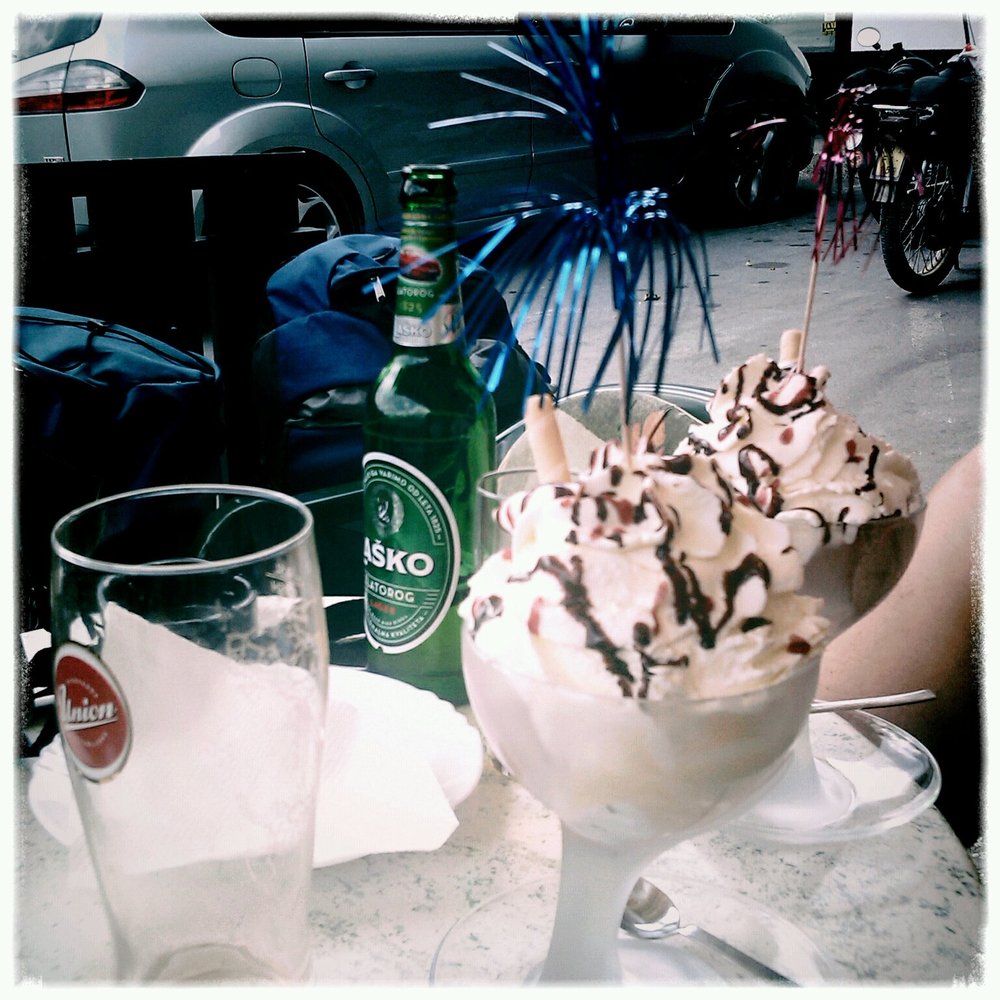 2011-08-27-13-27-53-704